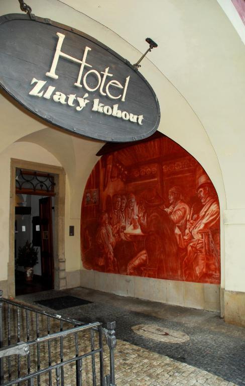 מלאדה בולסלאב Hotel Zlaty Kohout מראה חיצוני תמונה