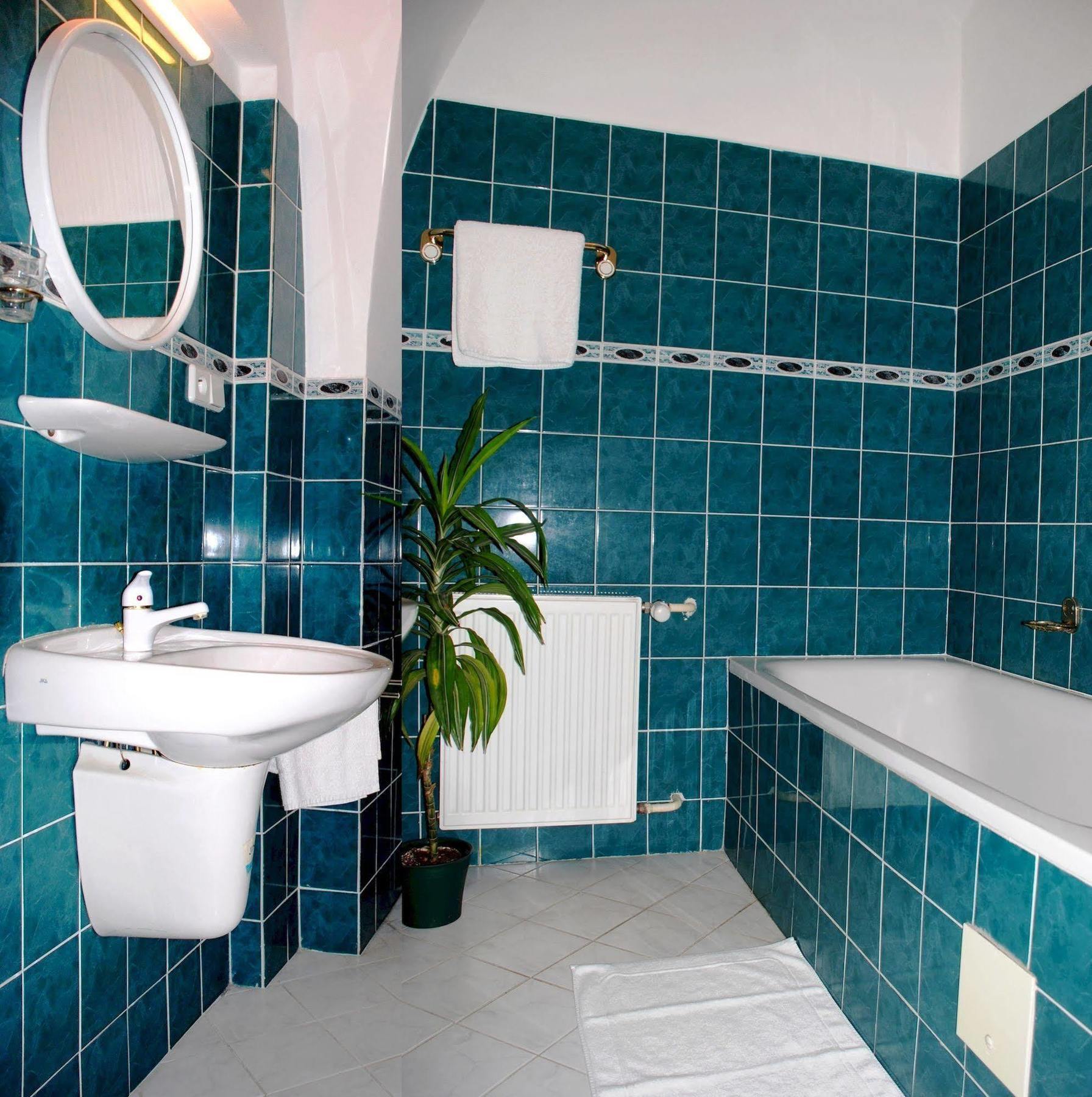 מלאדה בולסלאב Hotel Zlaty Kohout מראה חיצוני תמונה